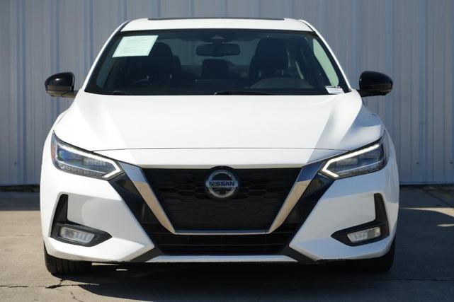 Photo of 2021 Aspen White Nissan Sentra