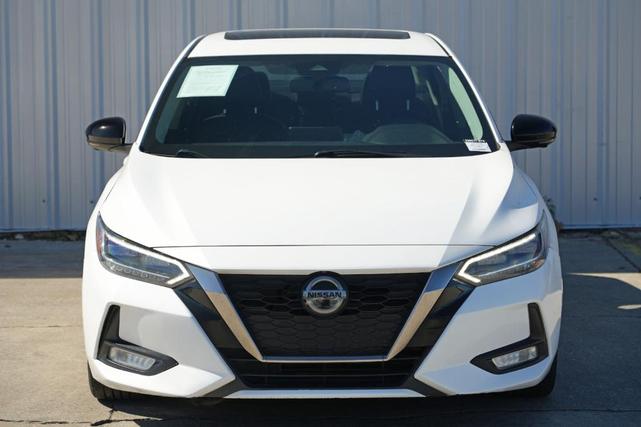 Photo of 2021 Aspen White Nissan Sentra