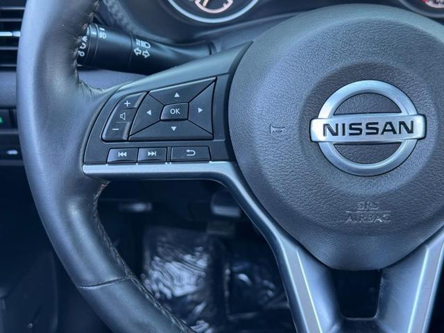 Photo of 2021 Aspen White Nissan Sentra