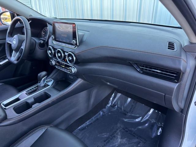 Photo of 2021 Aspen White Nissan Sentra