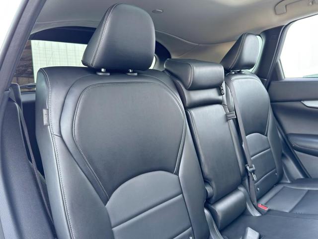 Photo of 2021 Lunar White INFINITI QX50