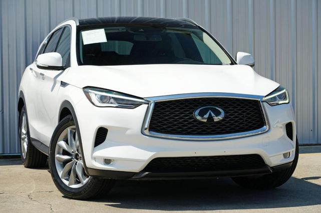 Photo of 2021 Lunar White INFINITI QX50