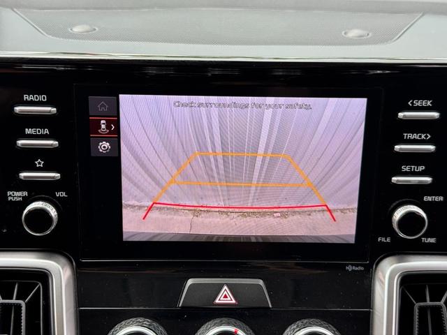Photo of 2022 Gray Kia Sorento