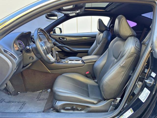 Photo of 2018 Black Obsidian INFINITI Q60