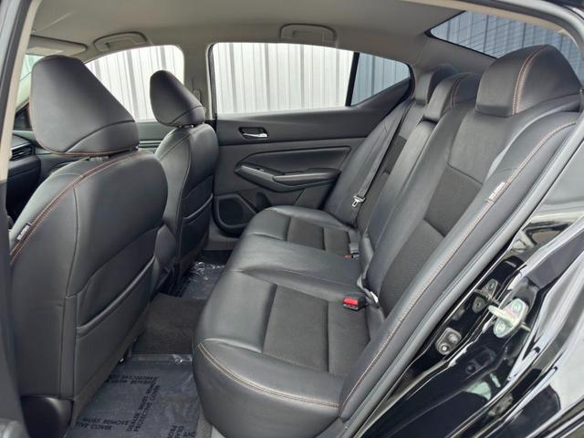 Photo of 2021 Black Nissan Altima