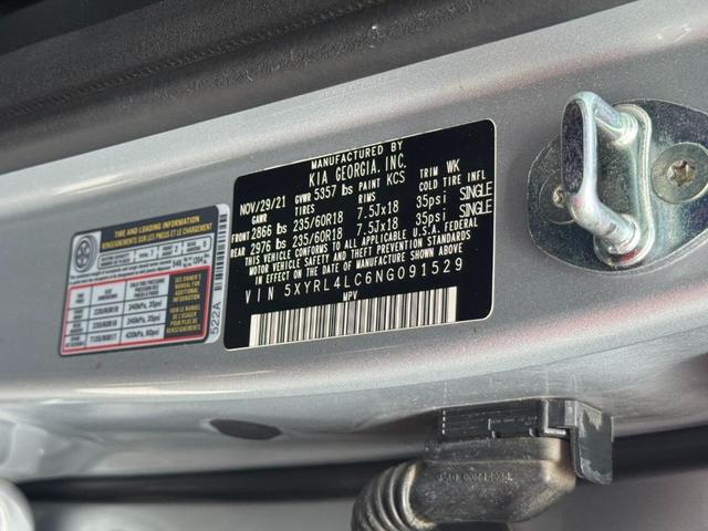 Photo of 2022 Sparkling Silver Kia Sorento