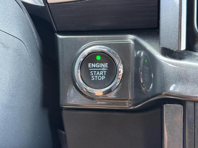 Photo of 2022 Space White Metallic Ford F-150