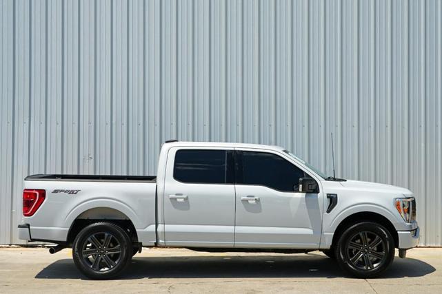 Photo of 2022 Space White Metallic Ford F-150