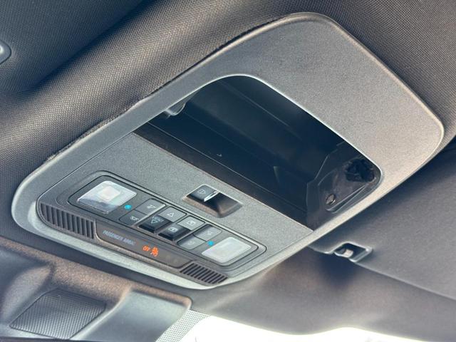 Photo of 2022 Space White Metallic Ford F-150