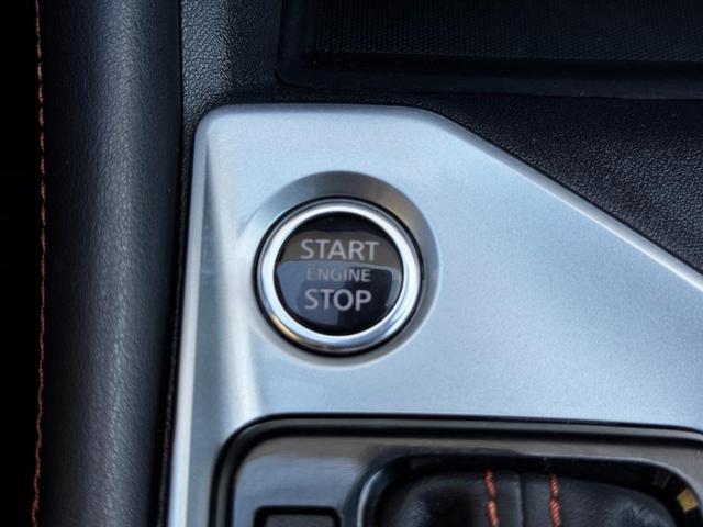 Photo of 2022 Black Nissan Altima