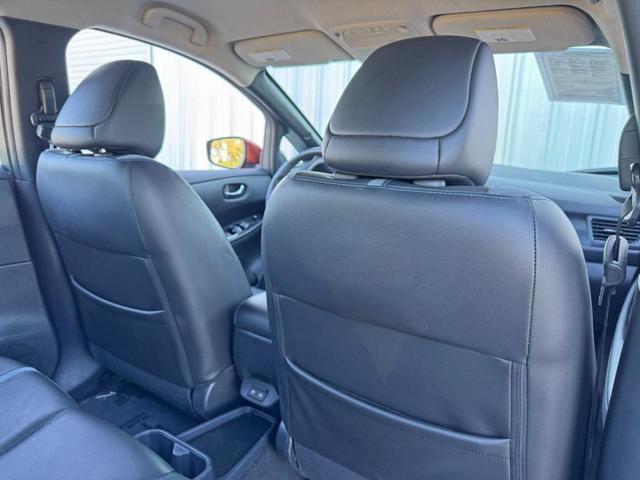 Photo of 2022 Sunset Drift Chromaflair Nissan Leaf