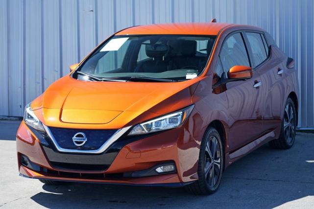 Photo of 2022 Sunset Drift Chromaflair Nissan Leaf