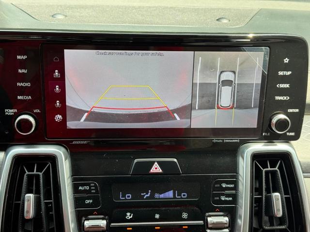 Photo of 2022 Wolf Gray Kia Sorento