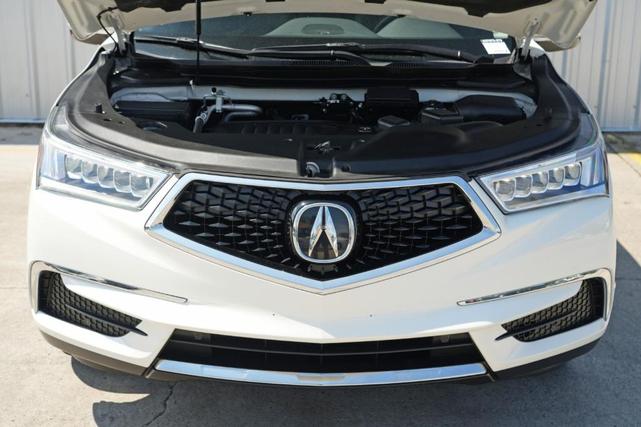 Photo of 2019 White Diamond Pearl Acura MDX