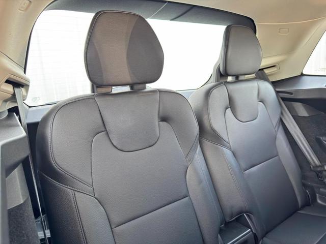 Photo of 2019 Onyx Black Metallic Volvo XC90