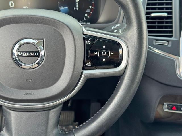 Photo of 2019 Onyx Black Metallic Volvo XC90