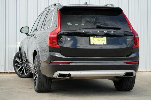 Photo of 2019 Onyx Black Metallic Volvo XC90