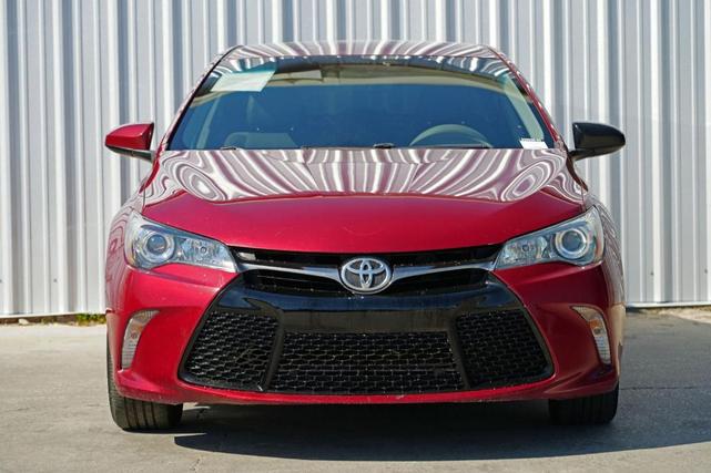Photo of 2017 Ruby Flare Pearl Toyota Camry
