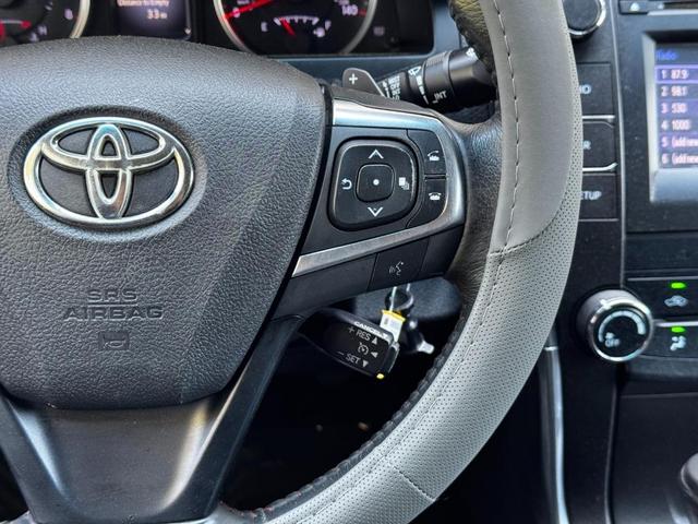 Photo of 2017 Ruby Flare Pearl Toyota Camry