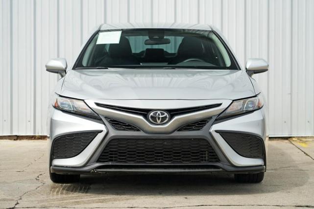 Photo of 2021 Celestial Silver Metallic Toyota Camry