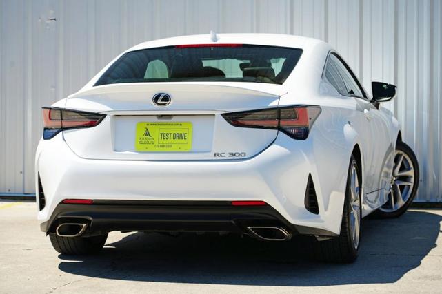 Photo of 2019 Eminent White Pearl Lexus RC 300
