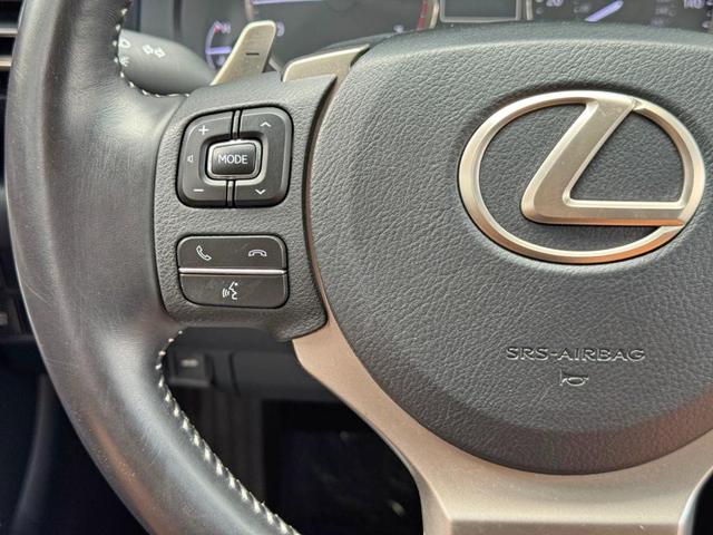 Photo of 2019 Eminent White Pearl Lexus RC 300