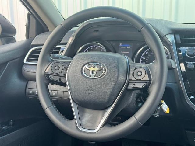Photo of 2018 Predawn Gray Mica Toyota Camry