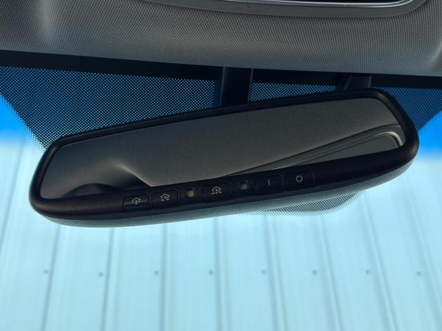 Photo of 2014 Bright Silver Kia Sorento