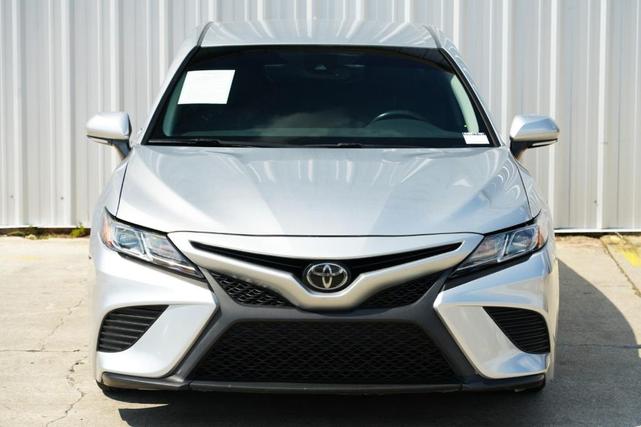 Photo of 2019 Celestial Silver Metallic Toyota Camry