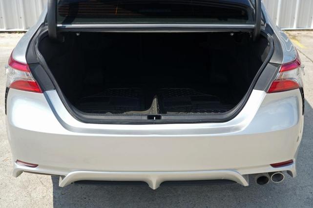 Photo of 2019 Celestial Silver Metallic Toyota Camry