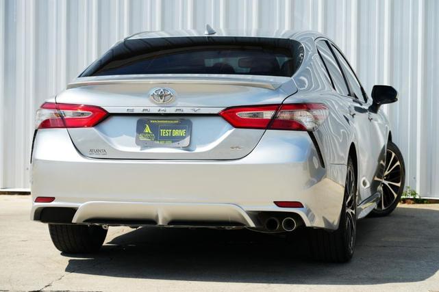 Photo of 2019 Celestial Silver Metallic Toyota Camry