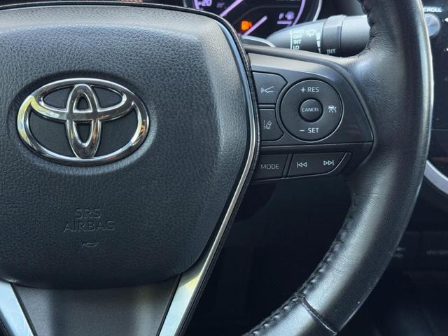 Photo of 2019 Celestial Silver Metallic Toyota Camry