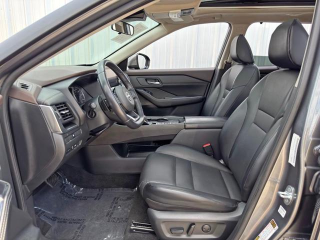Photo of 2023 Gun Metallic Nissan Rogue