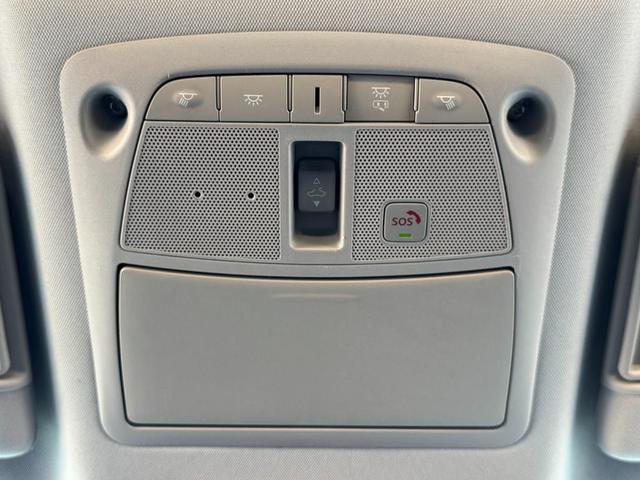 Photo of 2021 Liquid Platinum INFINITI QX80