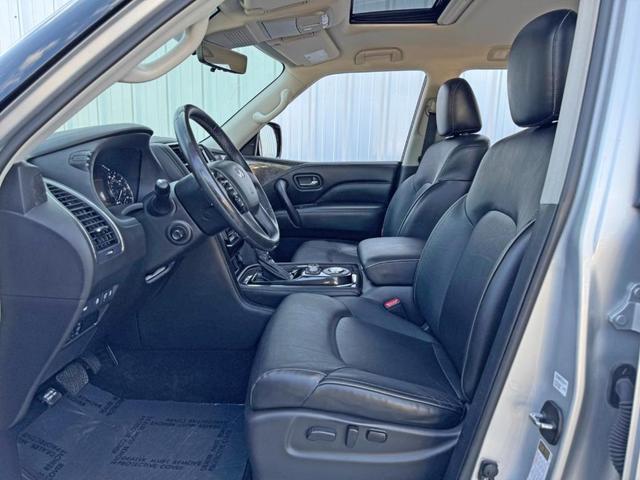 Photo of 2021 Liquid Platinum INFINITI QX80