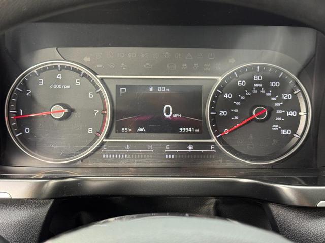 Photo of 2021 Glacial White Pearl Kia Sorento