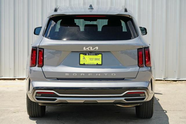 Photo of 2022 Everlasting Silver Kia Sorento