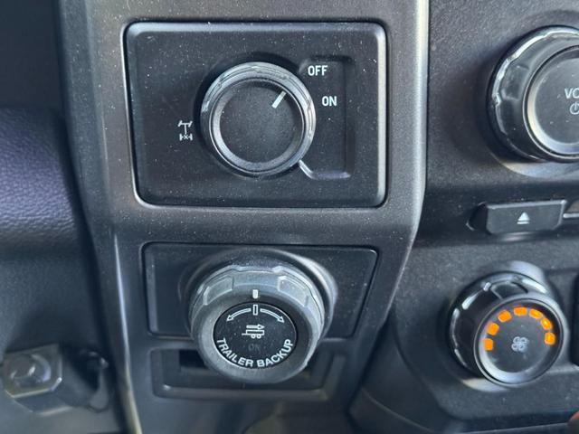 Photo of 2018 Oxford White Ford F-150
