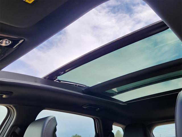 Photo of 2026 Wolf Gray/Black Roof Kia Sportage