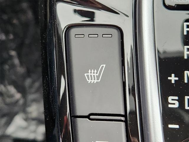 Photo of 2025 Fusion Black Kia Seltos