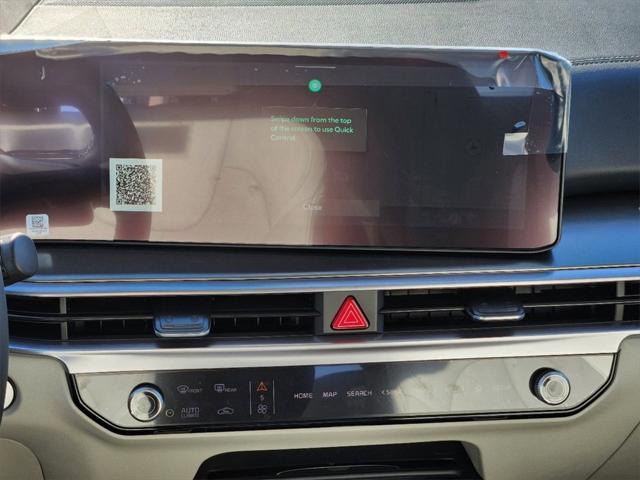 Photo of 2025 Volcanic Sand Kia Sorento Hybrid