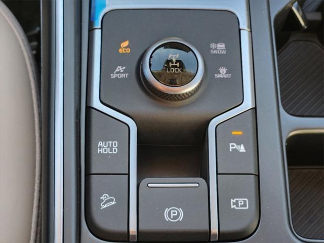 Photo of 2025 Volcanic Sand Kia Sorento Hybrid