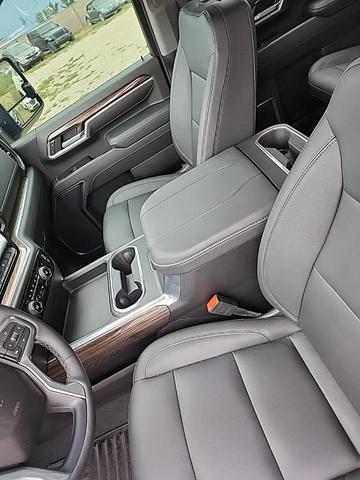 Photo of 2025 Black Chevrolet Silverado 2500