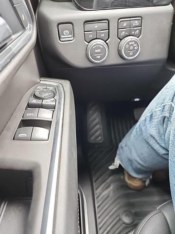 Photo of 2025 Black Chevrolet Silverado 2500