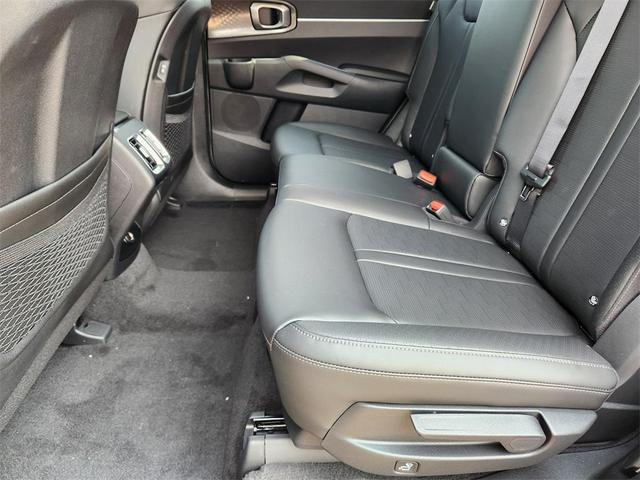 Photo of 2026 Wolf Gray Kia Sorento