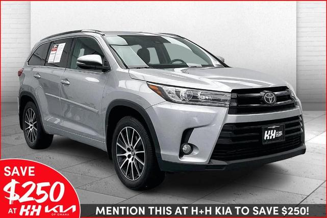 2017 Toyota Highlander