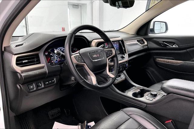 Photo of 2023 White Frost Tri-Coat GMC Acadia