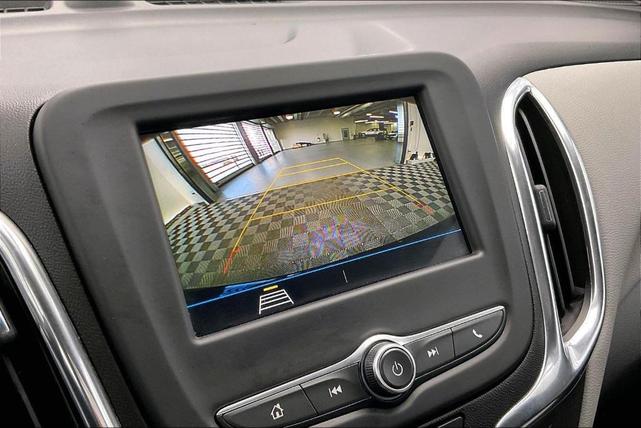 Photo of 2019 Pacific Blue Metallic Chevrolet Equinox