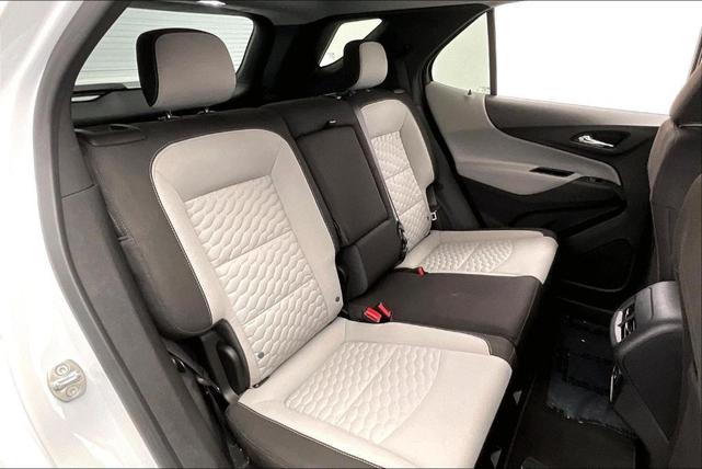 Photo of 2020 Summit White Chevrolet Equinox