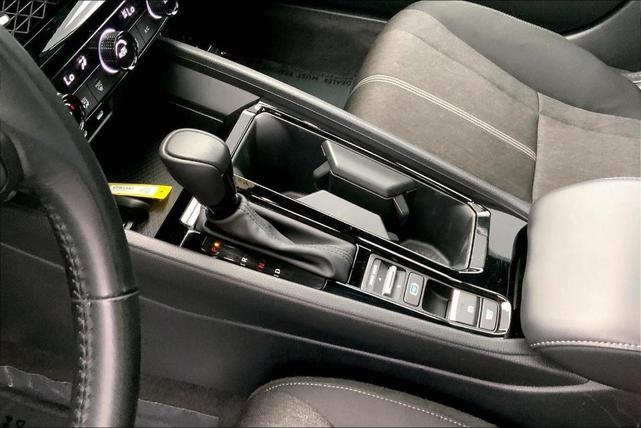 Photo of 2024 Solar Silver Metallic Honda Accord Hybrid